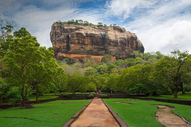 3 Days Tour to Kandy, Nuwara Eliya & Sigiriya - Who should book this 3-day Kandy, Nuwara Eliya & Sigiriya tour