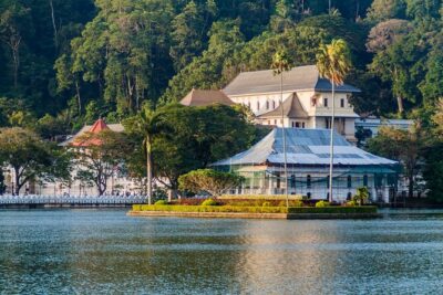6 Days Private Vehicle with English Speaking Chauffeur - Day 2 to Nuwara Eliya: Gregory Lake, Hanuman and Sita temples