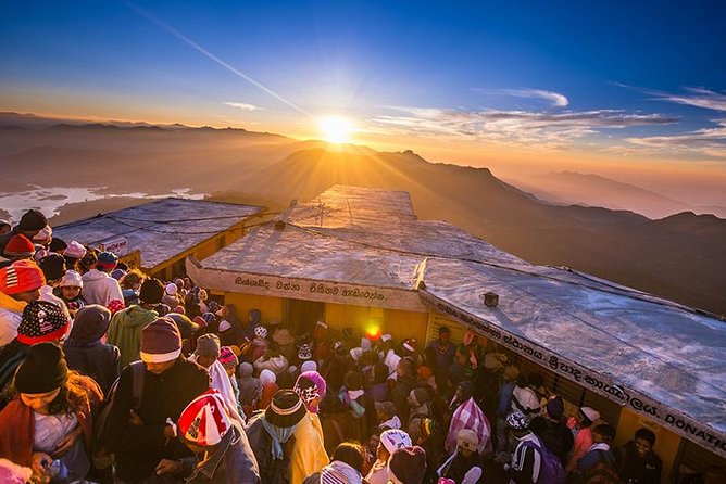 Adam's Peak in 1 Day - Key things you’ll notice right away