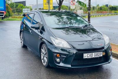 Airport Taxi Transfers from Colombo Airport to Galle - Bandaranaike International Airport meet-and-greet that gets you moving