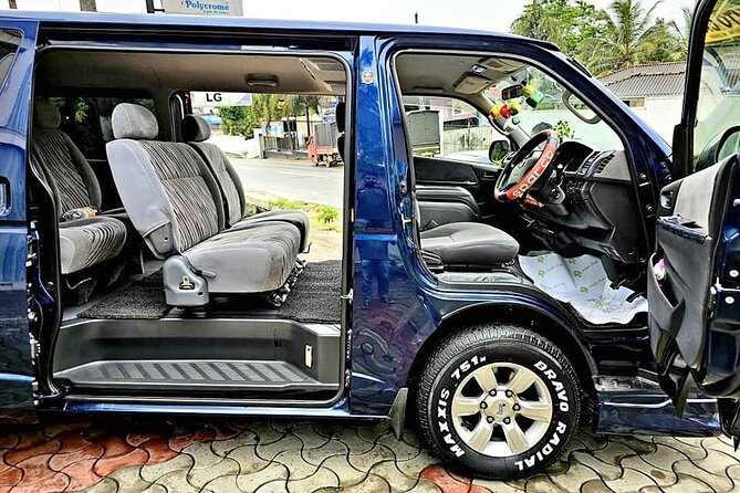 Airport Taxi Transfers from Colombo Airport to Galle - Luggage, vehicle fit, and the one thing to double-check