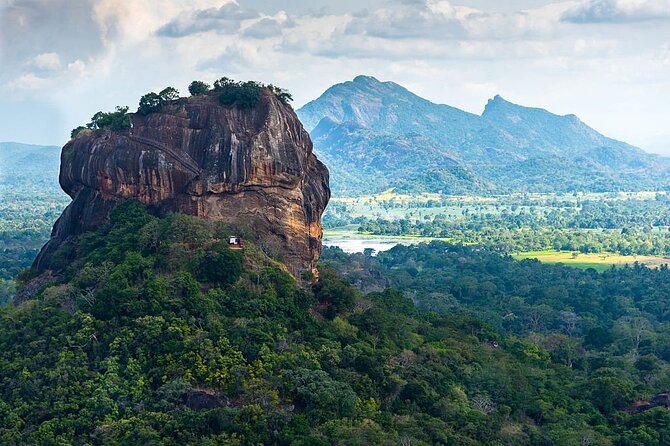 All Inclusive Sigiriya and Dambulla Private Day Tour from Colombo - Dambulla Golden Temple Area: Recalling the Size of the Reclining Buddha