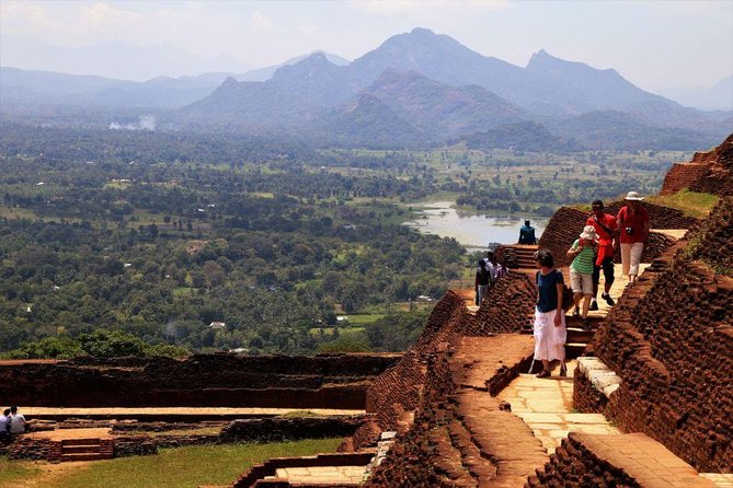 All Inclusive Sigiriya & Dambulla Day Tour from Colombo & Negombo - Dambulla Cave Temple: murals, five caves, and respectful visiting