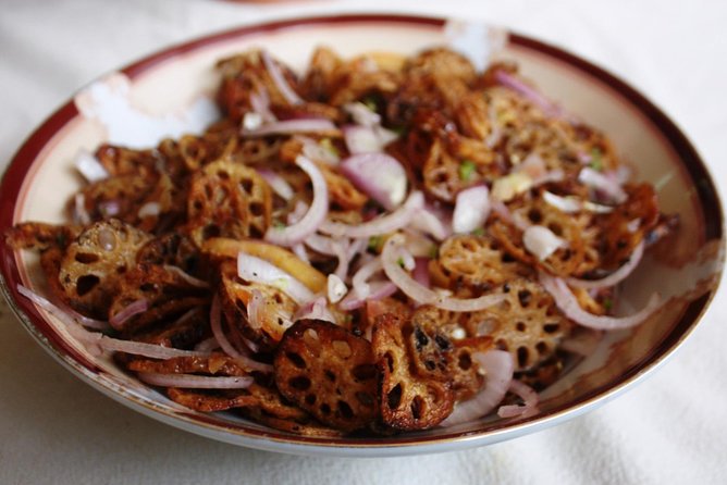 Authentic Sinhalese Cooking Class in Colombo with a Local Family - What you’ll eat at the end: the meal is part of the lesson