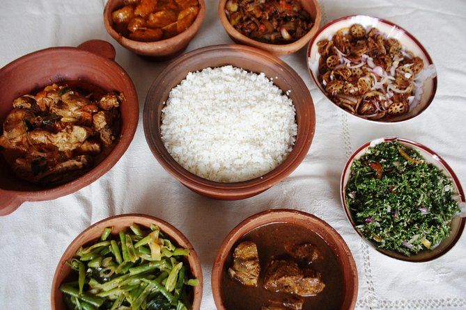Authentic Sinhalese Cooking Class in Colombo with a Local Family - Who should book this cooking class in Colombo?