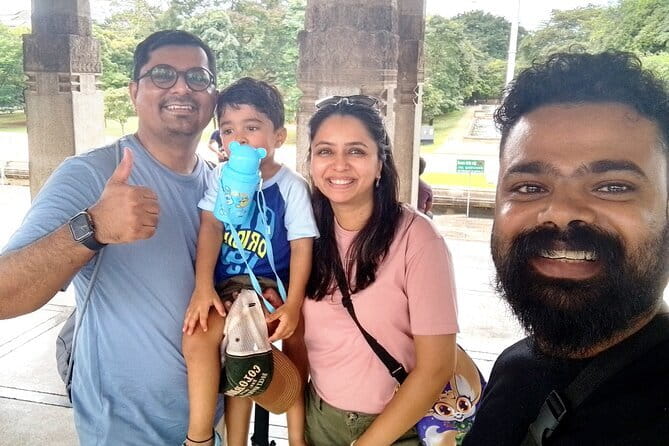 Colombo City Tour By Tuk Tuk (Include Lunch)Morning & Evening - Independence Memorial Hall and Victoria Park: Colombo’s Post-Colonial Mood