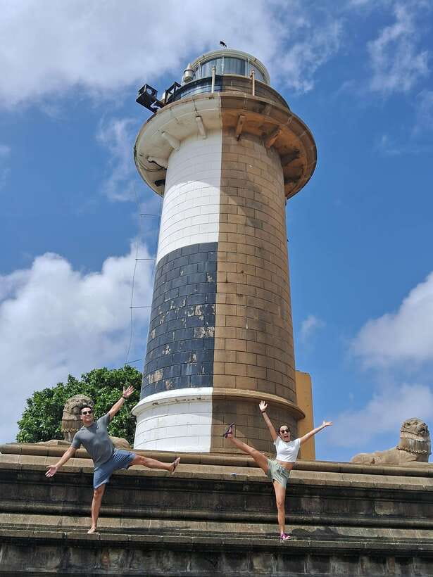Colombo: Local Guide with Colombo City Tour by Tuk Tuk - Tea Factory Stop and Free Ceylon Tea Tasting