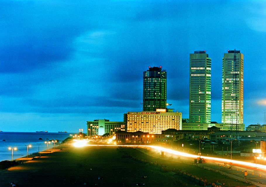Colombo: Private City Sightseeing Tour - Colombo Harbour expansion: modern work alongside heritage