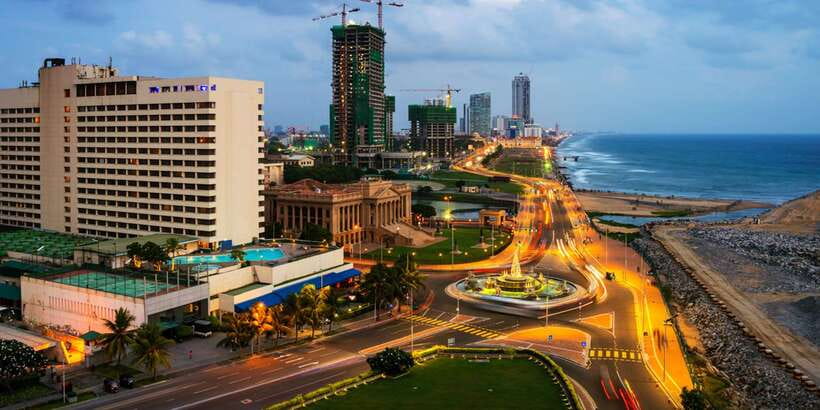 Colombo: Private City Sightseeing Tour - Pickup at 8:30 and the comfort factor that actually helps