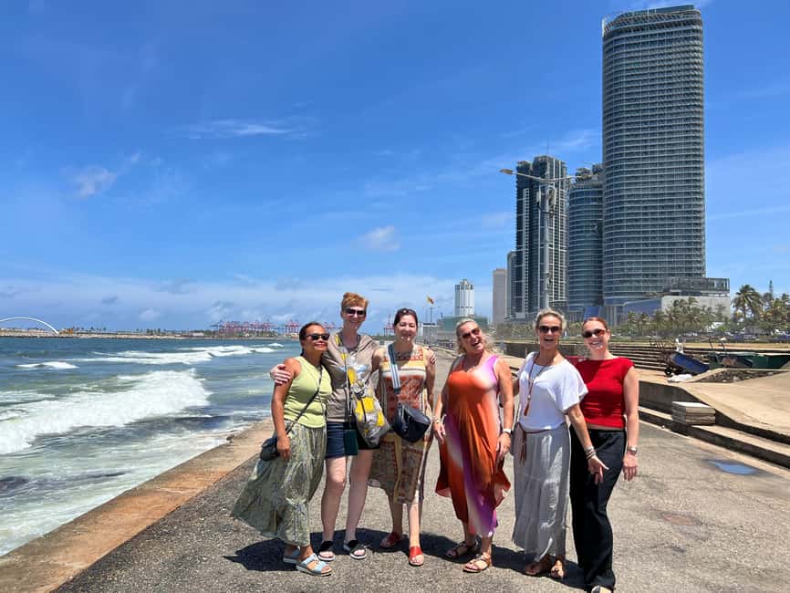Colombo: Private City Tour by Tuk Tuk with Hotel Pickup - Colombo by Tuk Tuk: the practical way to cover the city in one go