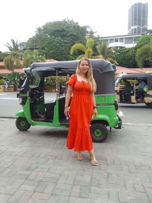 Colombo: Private City Tuk-Tuk Tour with Local Guide & Pickup - Colombo by Tuk-Tuk: Why This Format Works