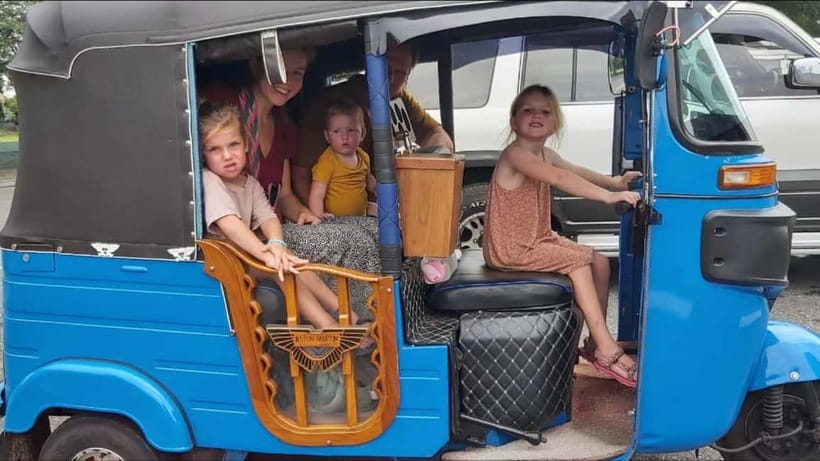 Colombo: Private City Tuk-Tuk Tour with Local Guide & Pickup - Tea Tasting at Zylen: A Stop That Can Be Worth More Than Souvenirs