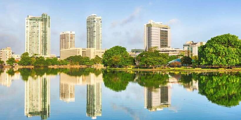 Colombo: Private custom tour with a local guide - Food advice is part of the service, but you control the budget