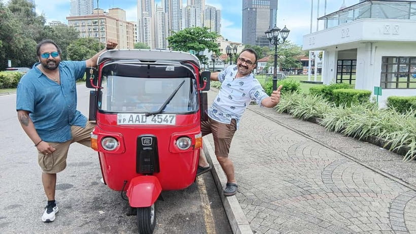 Colombo Private Guided City Tour by Tuk Tuk - All Inclusive - Red Mosque, maritime heritage, and the clock-and-lighthouse combo