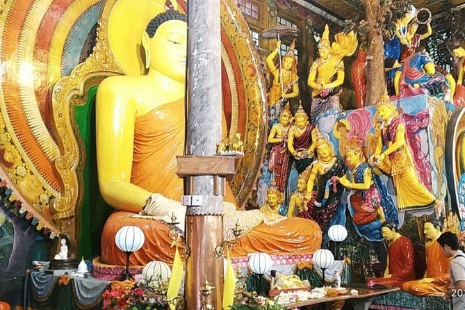 Colombo STREET Food with private guide city tour(All - included ) - Pettah markets: when your senses stop asking questions