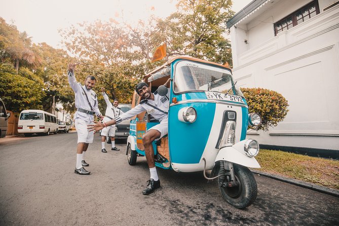Colombo Tuk Tuk Safari - Why a private evening tuk-tuk works so well in Colombo