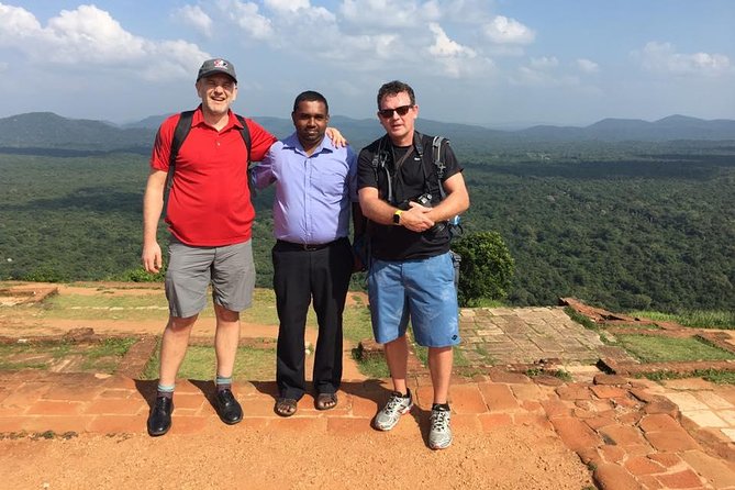 Day Trip to Sigiriya & Dambulla from Colombo - Extra Stops Like Pidurangala Temple: A Bonus, Not a Guarantee