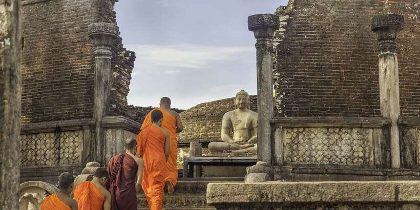 Day Trip to the Ancient Capital of Polonnaruwa From Colombo - Polonnaruwa: Sri Lanka’s Buddhist-and-Hindu stone capital