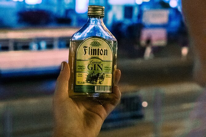 Dodgy Bar Tour in Colombo - Colombo Fort and Pettah at night: what this tour really feels like