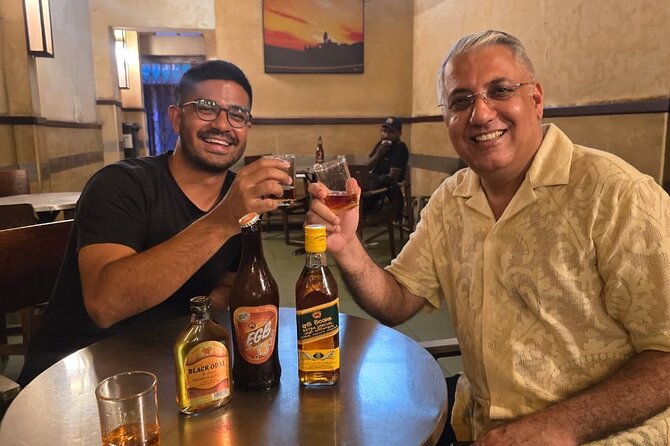Dodgy Bar Tour in Colombo - Stop 1 Pettah Market: navigating busy streets with local tastings