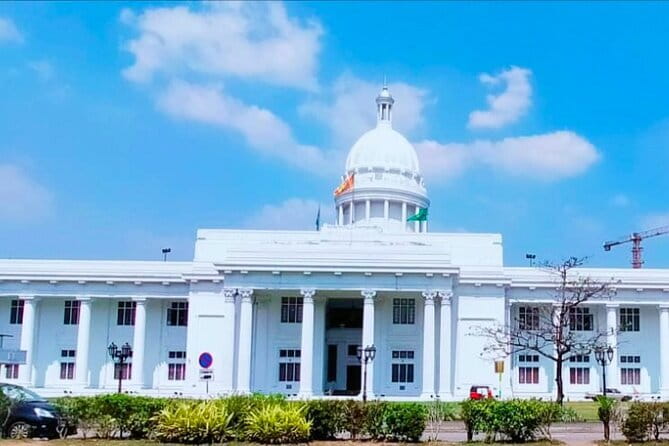 Explore Colombo City Highlights in a Private Tuk Tuk - A First-Time Colombo Day That Actually Gets You Oriented
