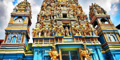 Explore The Colombo City by Private Tuk Tuk or Car - Gangaramaya Temple and the Beira Lake-facing vibe