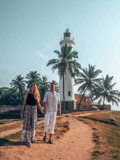 From Colombo: Galle Fort and Hikkaduwa Beach Day Tours - Galle Dutch Fort: walk the walls, then move on