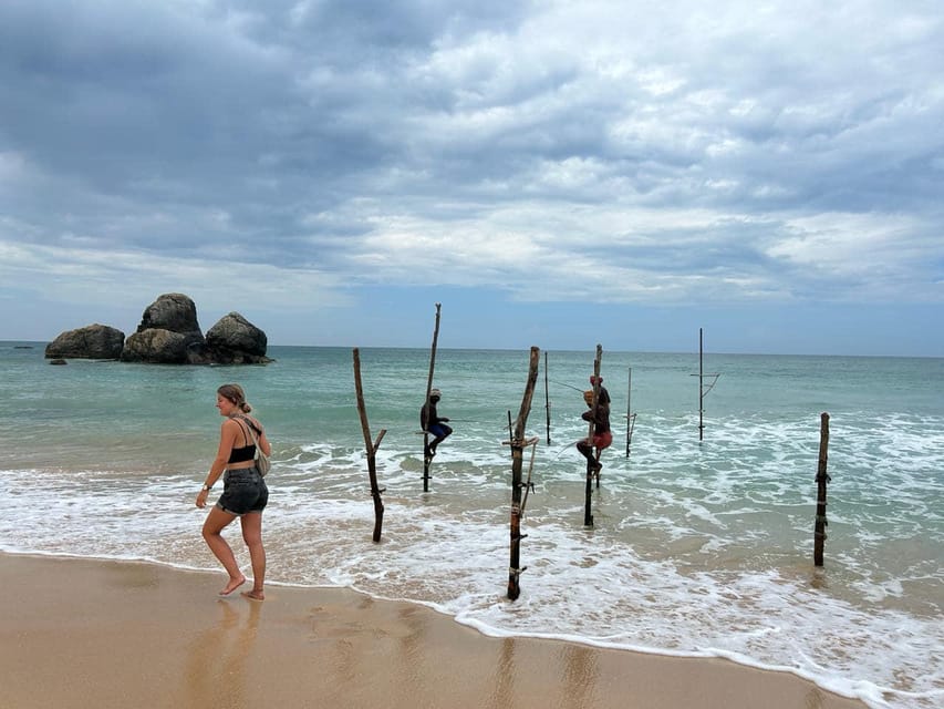 From Colombo: Galle Fort and Hikkaduwa Beach Day Tours - Ceylon herbal garden and cinnamon-style stops: quick learning breaks