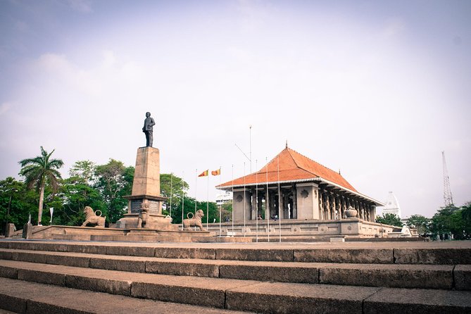 Highlights Colombo Day Tour With Afternoon HIGH TEA In Galle Face Hotel - How the Day Flows: From 12:30 Pickup to Late-Afternoon High Tea