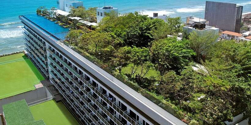 Marino Beach Colombo - Colombo City Tour - Diyatha Uyana to Independence Square: Green Breaks and Big Photo Stops