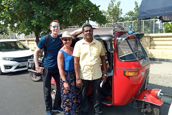 Private City tour in Colombo By tuk tuks or Cars - Stop 4: Gem Museum and how to get value from it