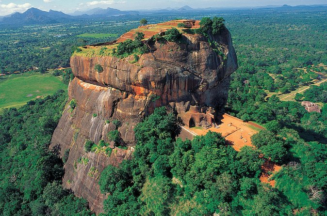 Private day tour to Sigiriya and Dambulla from Colombo - Comfortable transport and a chauffeur guide (not just a driver)