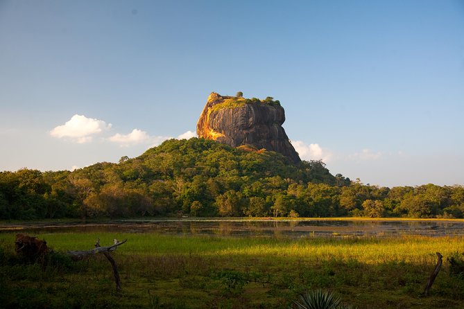 Private day tour to Sigiriya and Dambulla from Colombo - What the tour includes (and what you’ll pay separately)