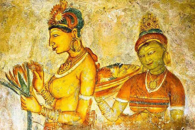 Sigiriya Day Tour From Colombo - Stop 2: Dambulla Golden Temple caves and the Buddha-statue moments