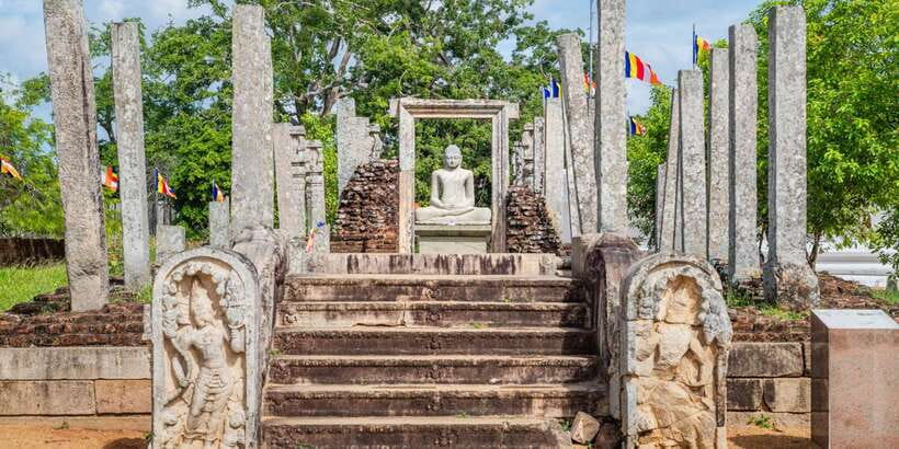 Sri Lanka Private 3-Day Cultural Tour, 5 UNESCO Sites - Temple etiquette and packing: rules you’ll want to respect