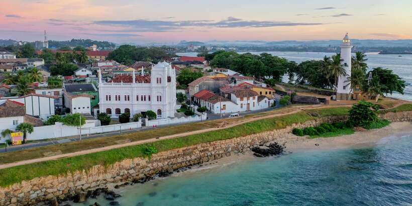 Sri Lanka Private Galle Tour: stilt fisherman, Galle Fort... - Getting set up in Kotapola: pickup, ride comfort, and coastal orientation