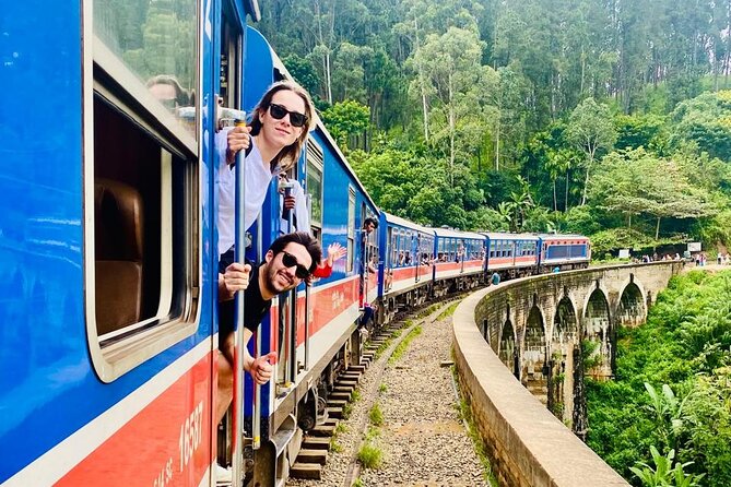Ultimate 8-Day Sri Lanka Adventure: Private Guided Tour - Day 3: Peradeniya gardens, gem museum, waterfalls, and tea in Nuwara Eliya